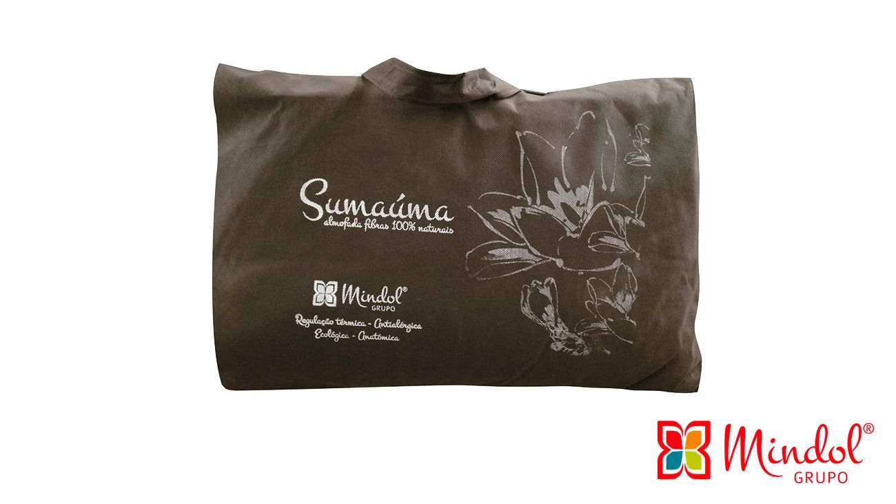Almofada Sumaúma, Almofadas